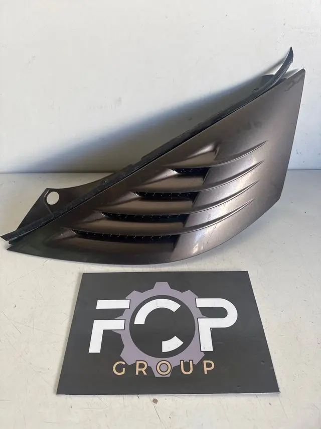 Rejilla faro izquierda Renault AVANTIME 2.2 DCI Referencia original : 6025402697 - 6025401767