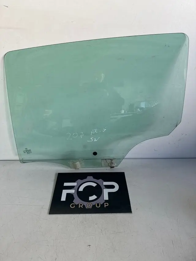 Cristal / Ventana Trasero Izquierda Peugeot 207 SW 4 puertas