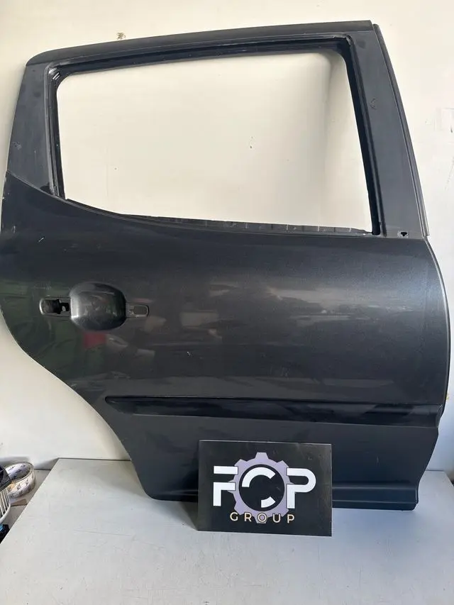 Puerta trasera derecha Peugeot 207 SW 