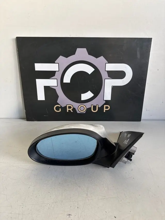 Espejo retrovisor izquierdo BMW Serie 1 E81 / E87 , 5 pines - Cristal azul. - Carcasa blanca.