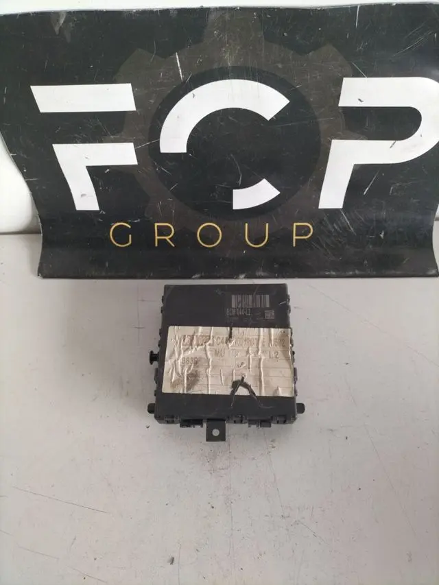BCM X44-L2 Renault Referencia original : 8201229416