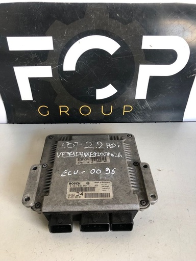 [ECU0096] Centralita motor Peugeot 607
Referencia original : 9645534380
Referencia Bosch : 0281010880