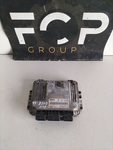 [ECU0158] Centralita motor Renault master II. 2.5dci Referencia original : 1039s07296 / 8200311550 / 8200442263 Referencia Bosch : 0281011940