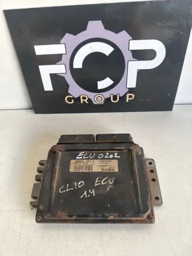 [ECU0202] Centralita motor Renault Referencia original : 8200039797 - 7700110471 Referencia Siemens : S110030058A Sirius 32