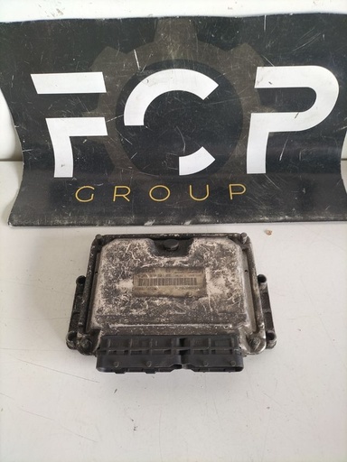 [ECU0268] Centralita motor Renault clio 1.9 DTI Referencia original : 8200049304 Referencia Bosch : 0281010501