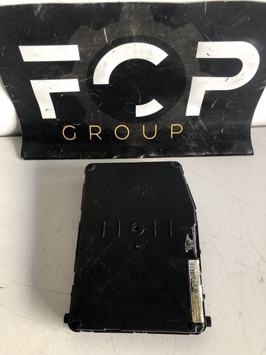 [UCH0010] Caja de reles UCH Renault Referencia original : 8200351183 Referencia Siemens : S118400260