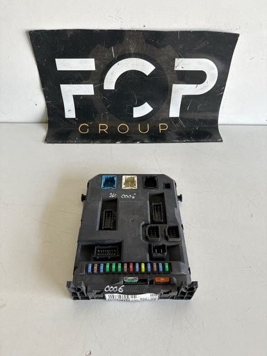 [BS0006] Caje de reles / fusibles BSI X02 Peugeot - Citroen Referencia original : 9666952080