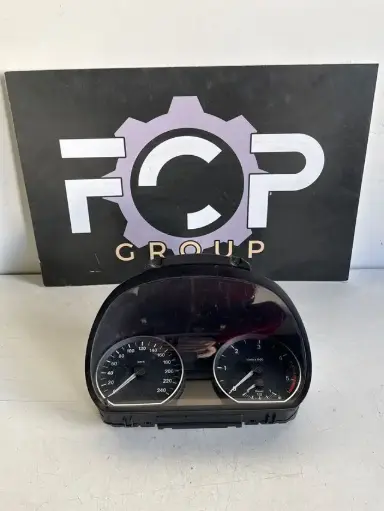 [C-TACH0265] Cuadro de instrumentos BMW 118 D Referencia original : 1024952-85 - 9166821-02 - 170133323 - IK916682102H