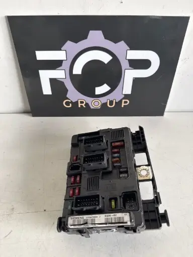 [BSM0001] Caja reles/ fusibles BSM  b2 Peugeot - Citroën Referencia original : 9650618580 /  Referencia Siemens : U118470002