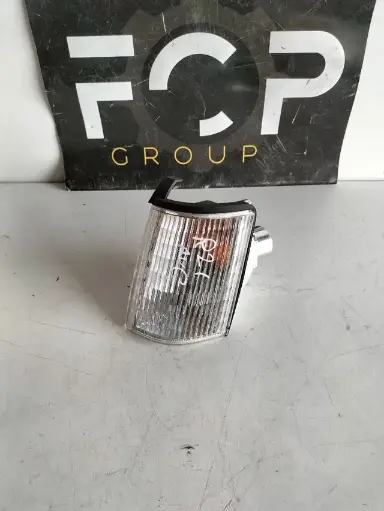 [CLIN0039] Piloto intermitente delantero izquierdo Renault R21 MK1 indicador de direccion delantero izquierdo Renault R21 MK1 Referencia original : 7700765490