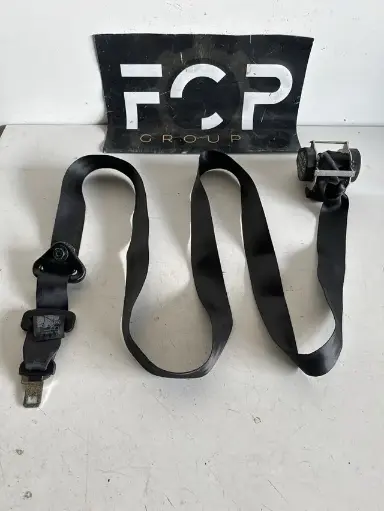 [CEIN0233] Cinturon de seguridad trasero central Dacia Sandero Referencia pieza : 531836