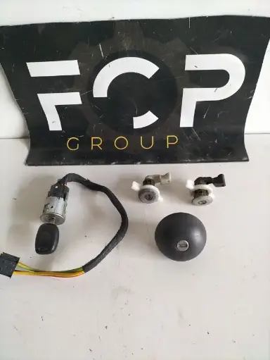 [CONT0020] Clausor de arranque Renault Megane 1+ Cerurada 