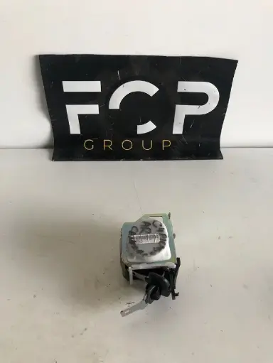 [CEIN0179] Cinturón de seguridad trasero central Citroën c4 Picasso 2006-2014 Referencia original : 9654964577