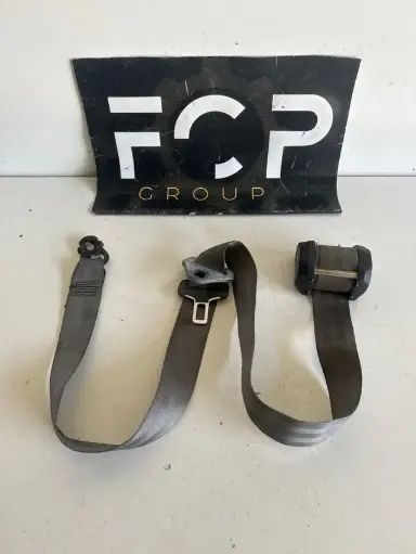 [CEIN0208] Cinturon de seguridad delantero derecho Renault 19   R19         Referencia original : 7700785865