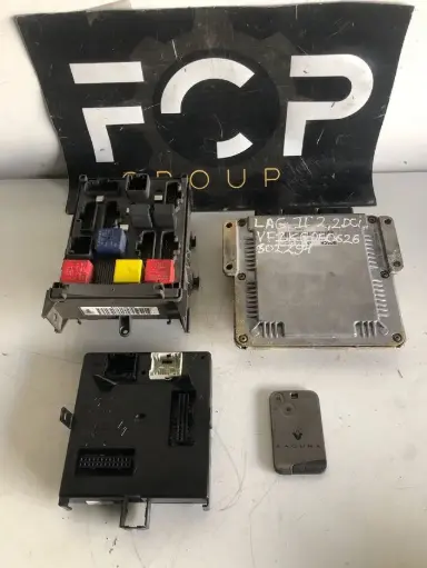 [KIT0062] kit de arranque Renault laguna II 2.2 DCI ECU Bosch Referencia : 028012637 - 8200211711  UCH : 8200190272 - 8200213234