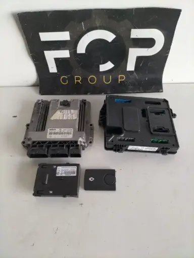 [KIT0065] Kit de arranque Renault Scenic III 1.6 DCI ECU Bosch REF : 0281030135 - Ecu referencia original : 237101074R BCM Continental Ref : 284B18853R - S180180060 Lector de targeta : 28509828R