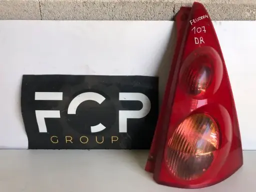 [FEU0004] Piloto trasero derecho Peugeot 107