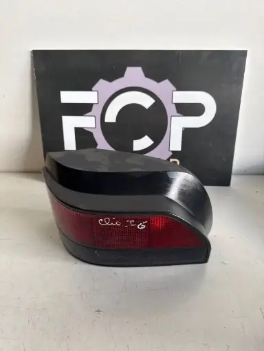 [FEU0017] Piloto trasero izquierdo para Renault Clio I  Fase 1 Referencia original : 7700796117 / 7700796119