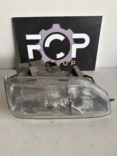 Faro delantero derecho para Renault R25