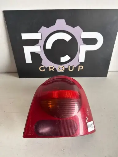 [FEU0076D] Piloto derecho Renault Twingo 1