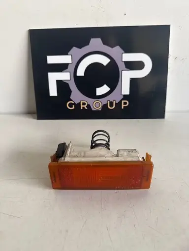 [CLIN0052] Piloto intermitente delantero derecho / izquierdo Renault express Referencia original : SEIMA10710