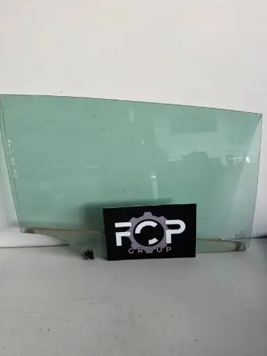 [VIT0030] Luna trasera derecha peugeot 5008 2009-2017