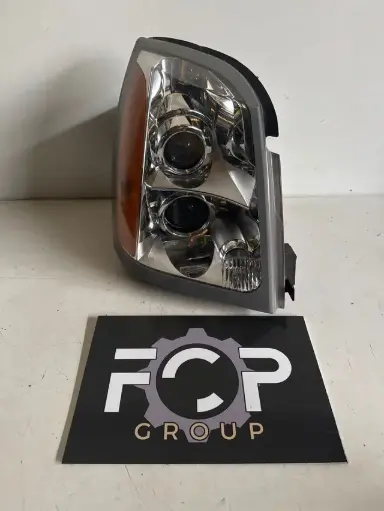 [PHARE0072] Faro  Xenon Delantero Derecho Cadillac SRX 2003-2009 Referencia original : 15930600