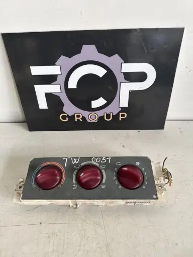 [C-CH0051] Mando de calefaccion Renault Twingo I Referencia original: 52496620