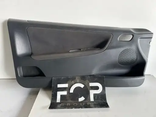 [GARN-P0013] Panel / guarnecido de la puerta delantero izquierdo Peugeot 207 cc cabrio-coupé
