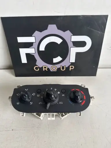 [C-CH0021] Mando aire acondiocionado / calefacción para Renault Twingo II Referencia original : 69837001