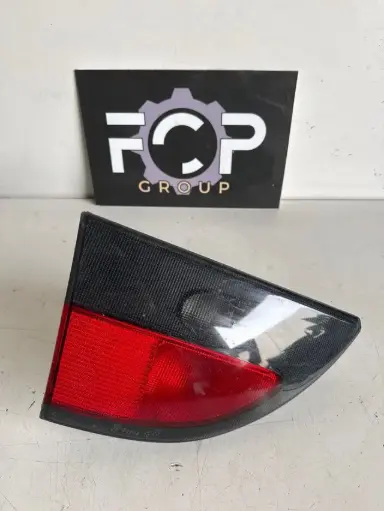 [FEU0033] Piloto trasero izquierdo Renault Megane I Referencia original : 7700838532