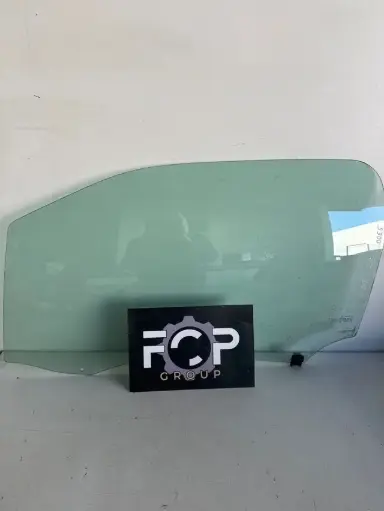 [VIT0065] Cristal / ventana de puerta delantero izquierdo Citroën DS3