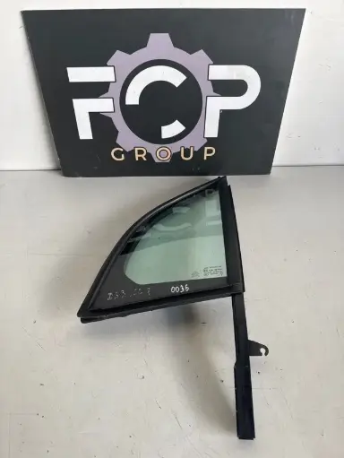 [CUS0036] Cristal / ventanilla / custodia de puerta delantera derecha Citroën DS3