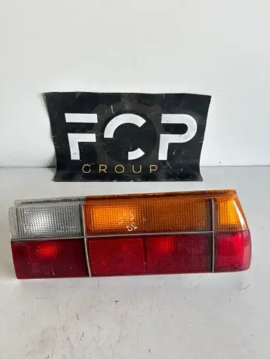 [FEU0097] Piloto trasero derecho Peugeot 305