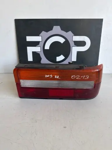 [FEU0213] Piloto trasero derecho peugeot 309