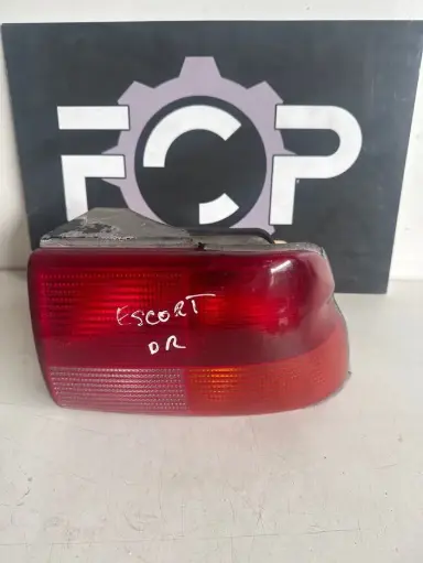 [FEU0139] Piloto trasero derecho para Ford Escort. MK5