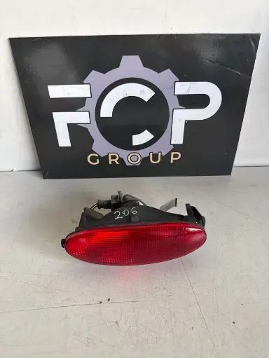 [FEU-AB-AR0015] Piloto antiniebla trasero para Peugeot 206 / 206cc /206+