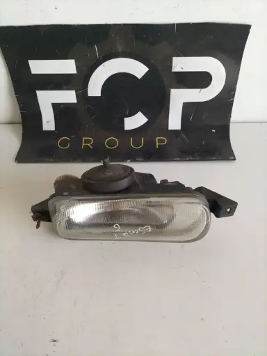 [FEU-AB0043] Faro antiniebla izquierda Ford escort Marca Hella Ref : 146895