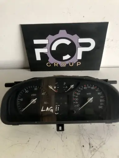[C-TACH0055] Cuadro de instrumentos de Renault Laguna II. 1.9 Dci referencia original : 8200170297